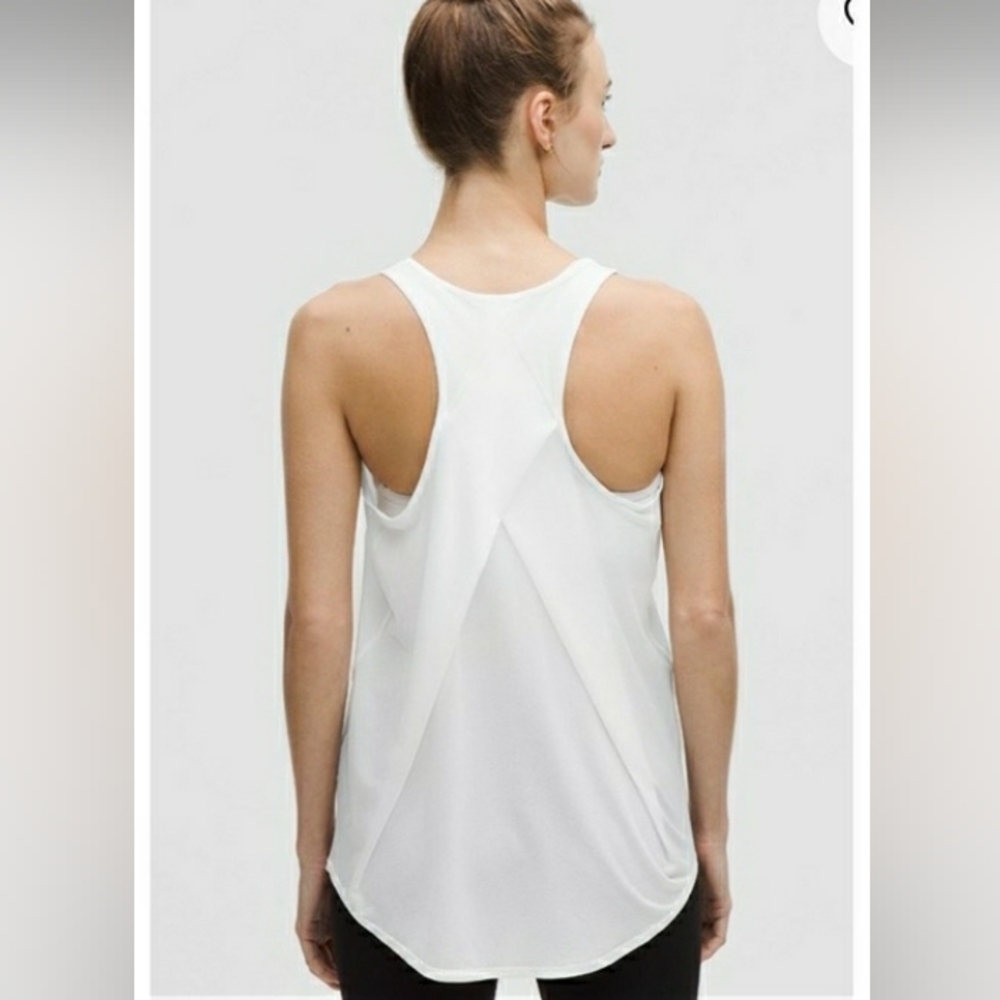 NWT Lululemon Essential Tank Pleated Racerback 12